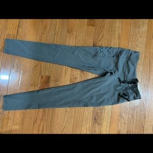 NWT Virus leggings XS